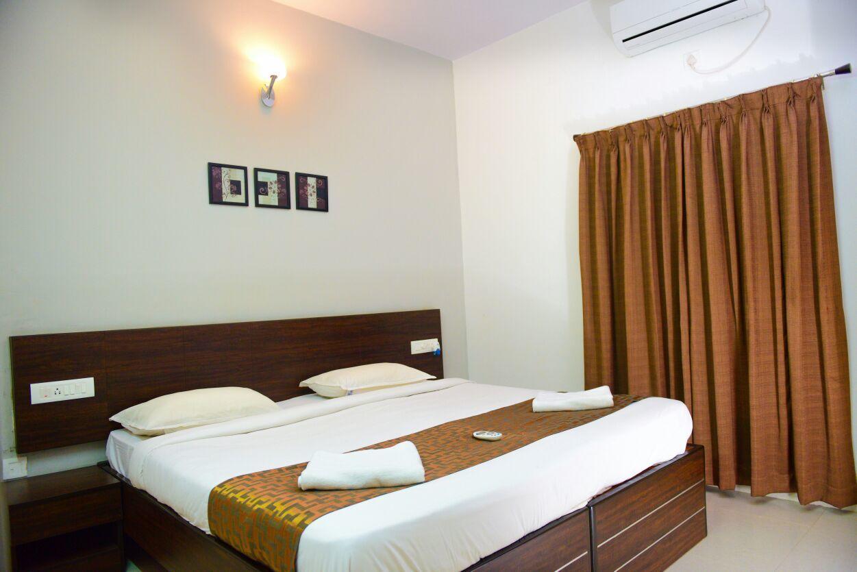 Апарт отель Varsha Enclave- Trinity House Майсур Экстерьер фото